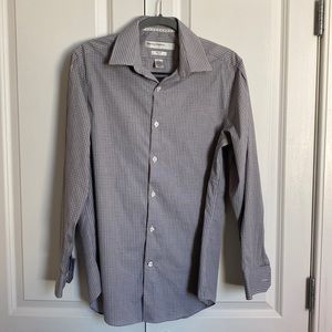 Perry Ellis Men’s Slim Fit Button Down Dress Shirt - Size 15